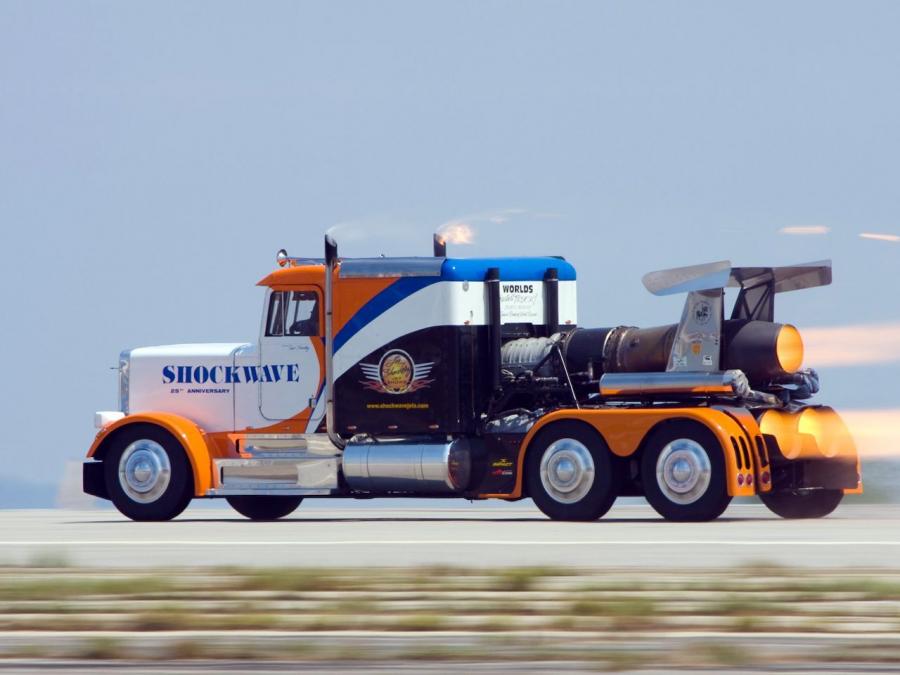  Peterbilt ShockWave Jet Truck 2006 года  (фото 10 из 13)